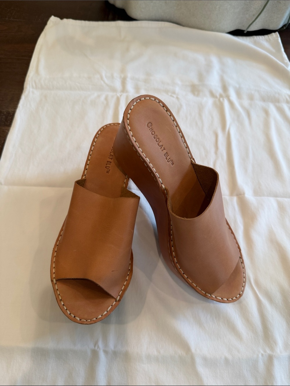 Chocolat Blu Tan Leather Slide Sandals